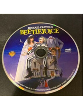10 items with a 🔒 for $20 - Beetlejuice DVD - no case